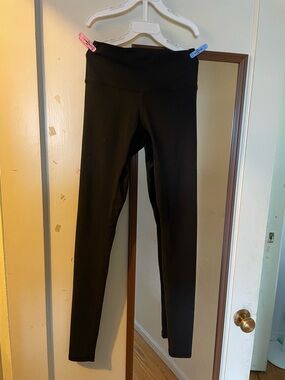Black High-Waist Leggings